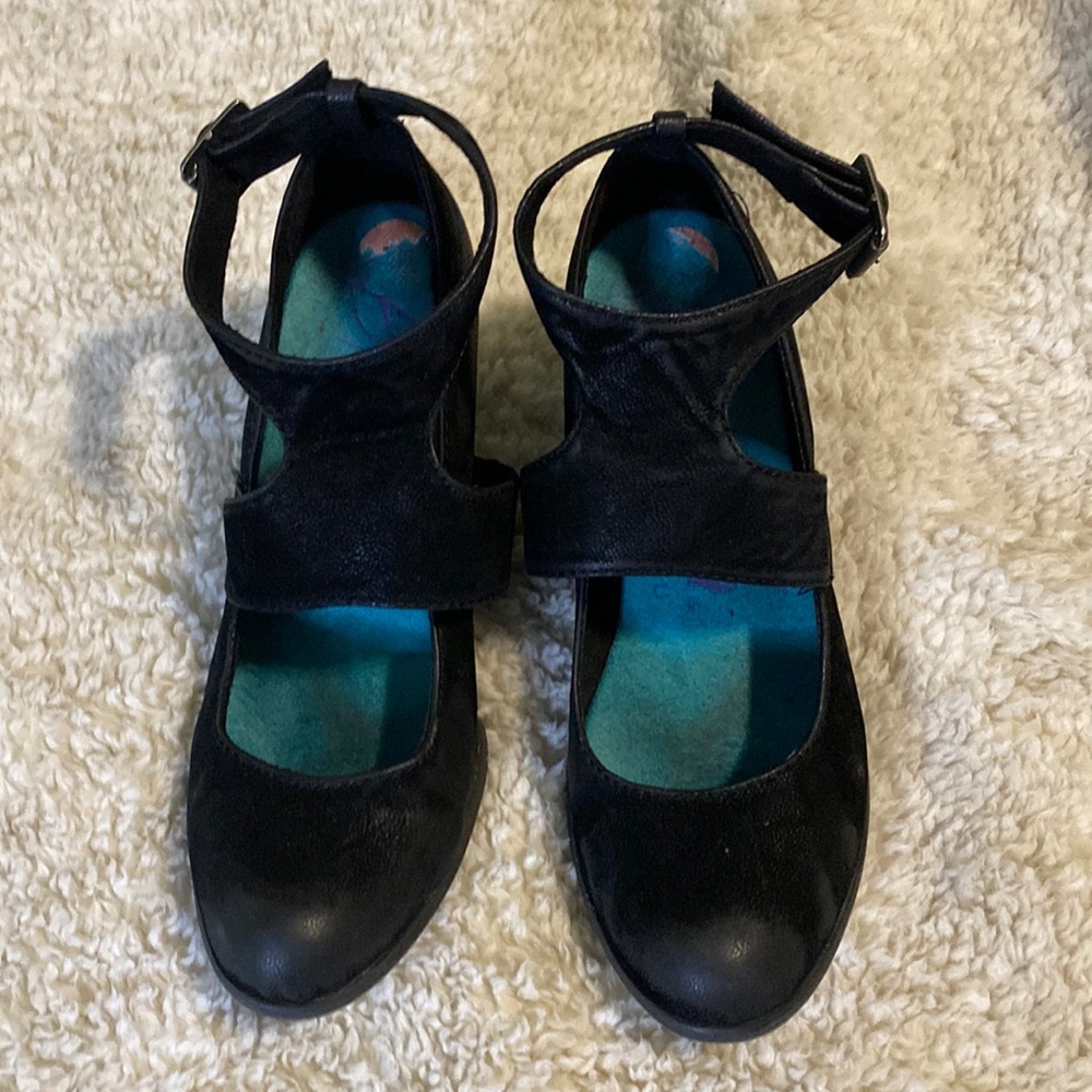 Super cute funky Shoes by Blowfish Sz 7
